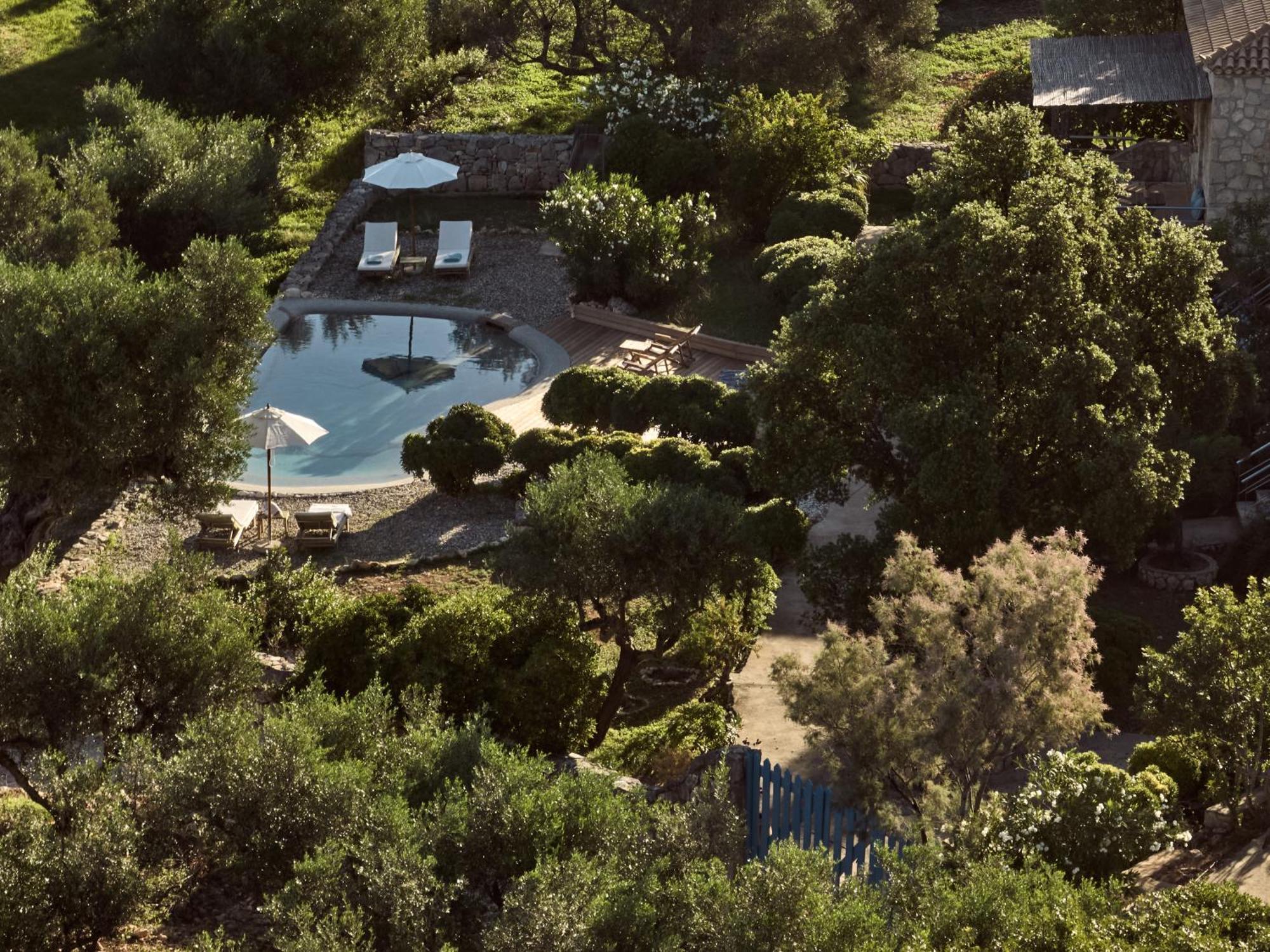 Appartement Strofilia Stone Residences *